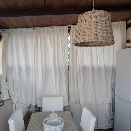 Charming Near Bianca
